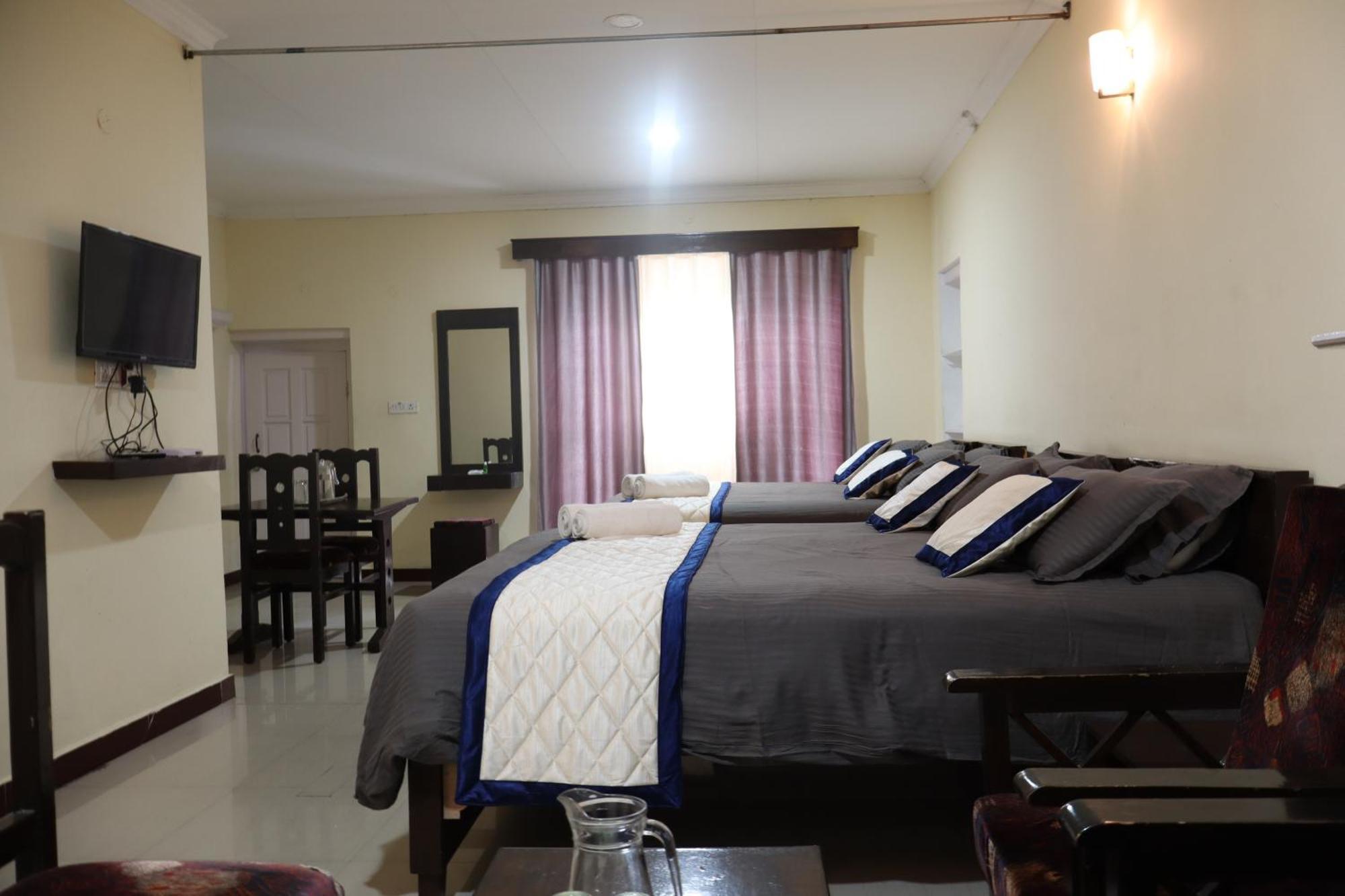 Hotel Bruton 3*