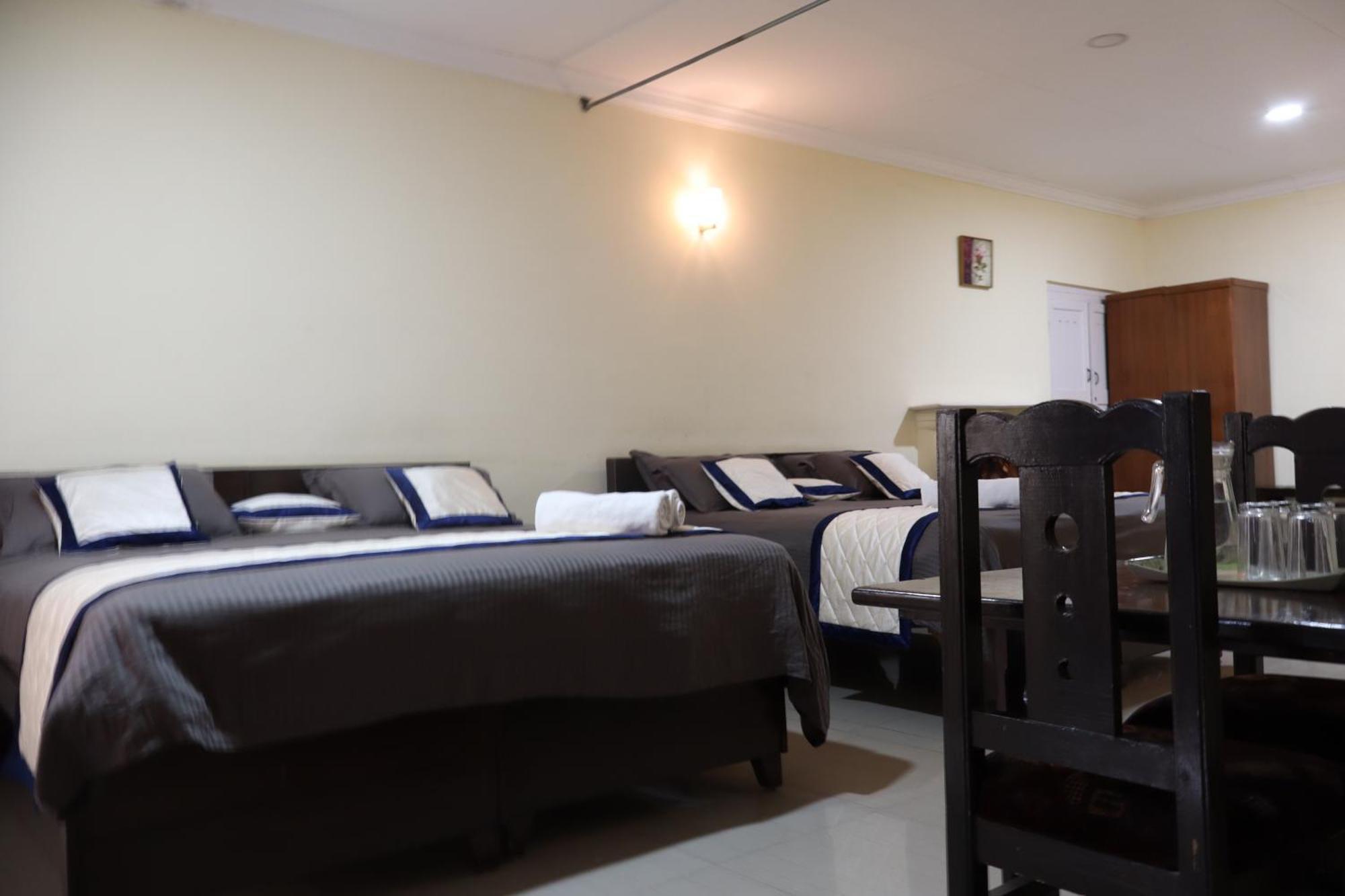 Bruton Hotel 3*