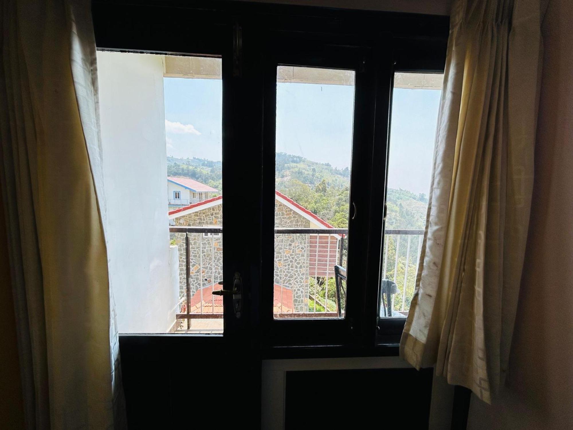 Chennai Grand Residency 5*