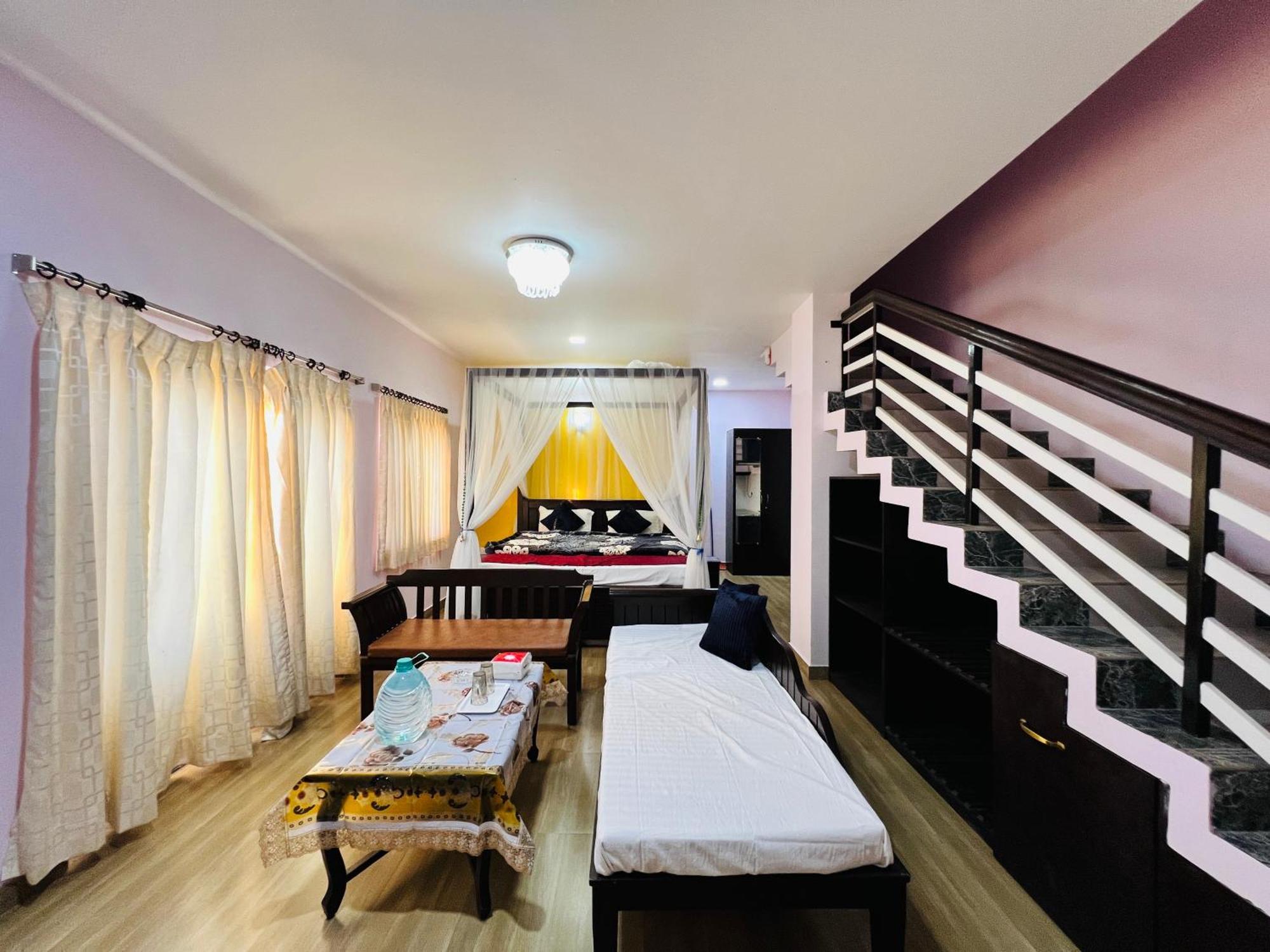 Chennai Grand Residency 5*