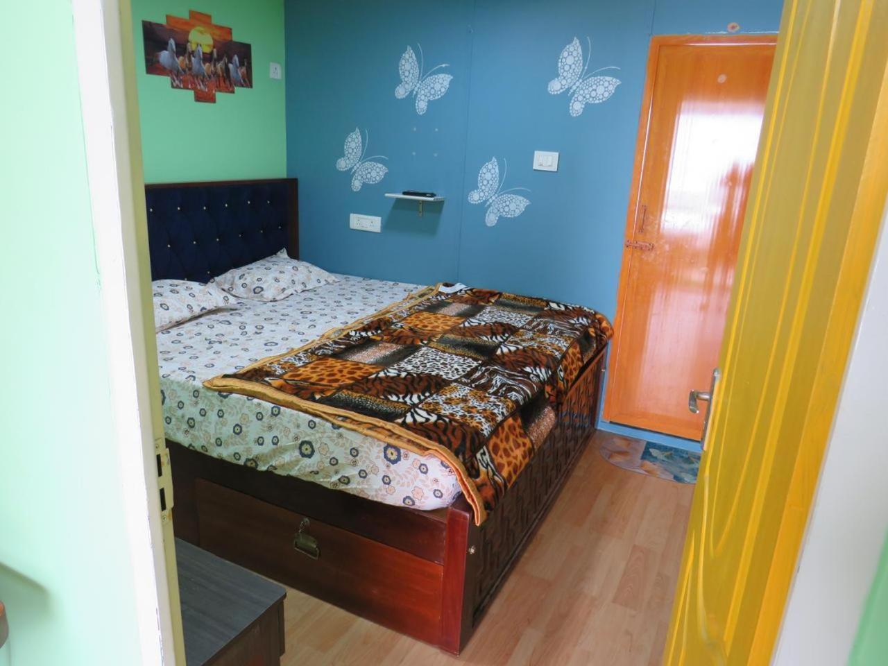 Holiday home Little Heaven The Container Kodaikanal