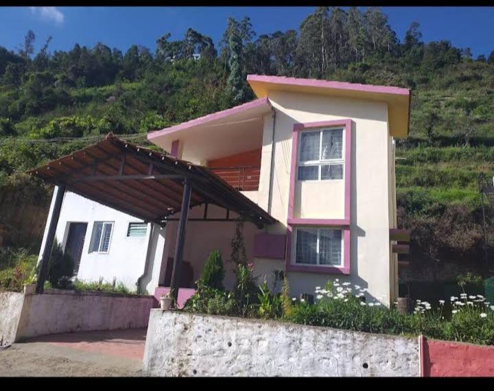A1 Kodai And Kodaikanal