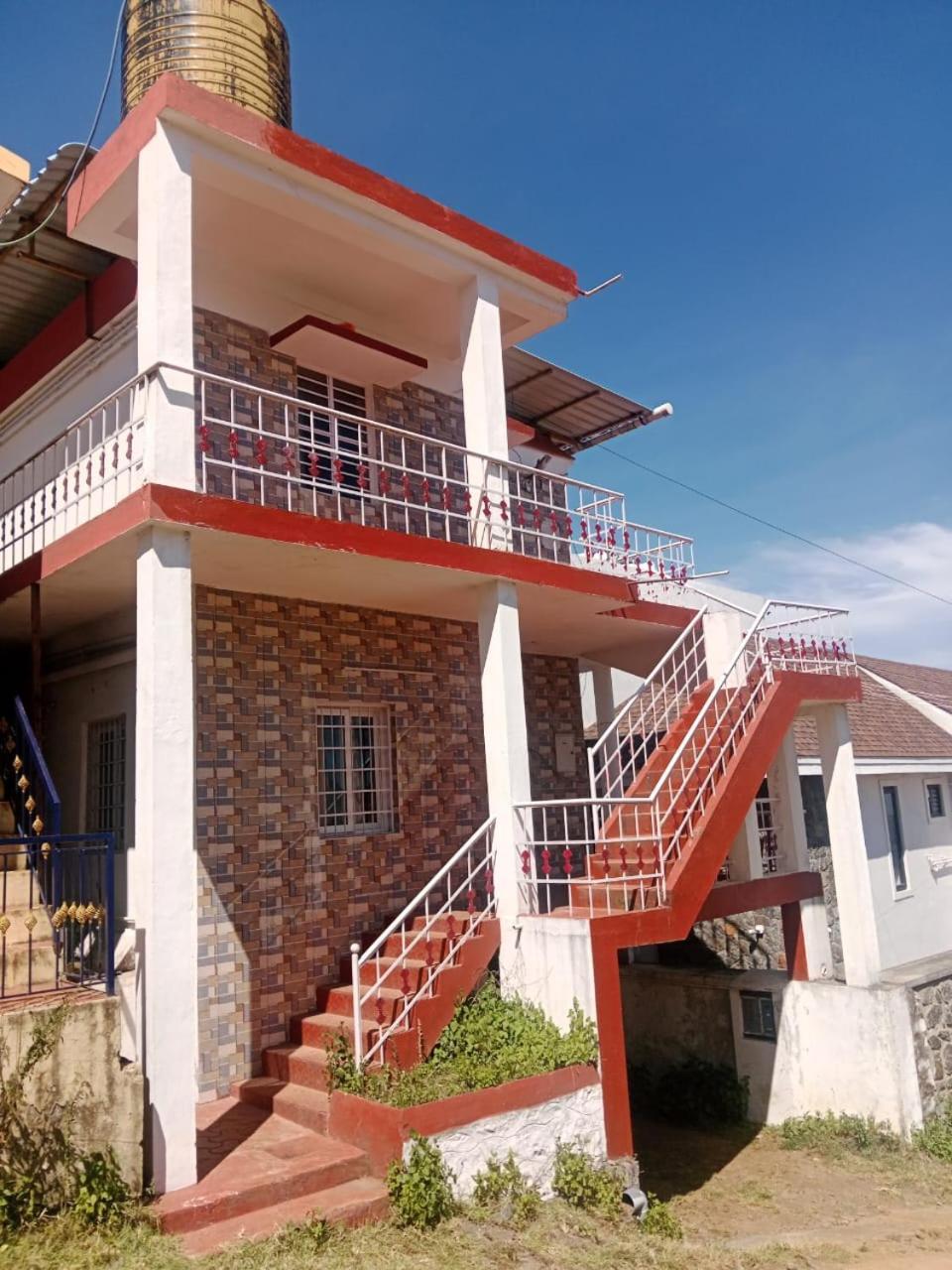 Ar Cotages Homestay
