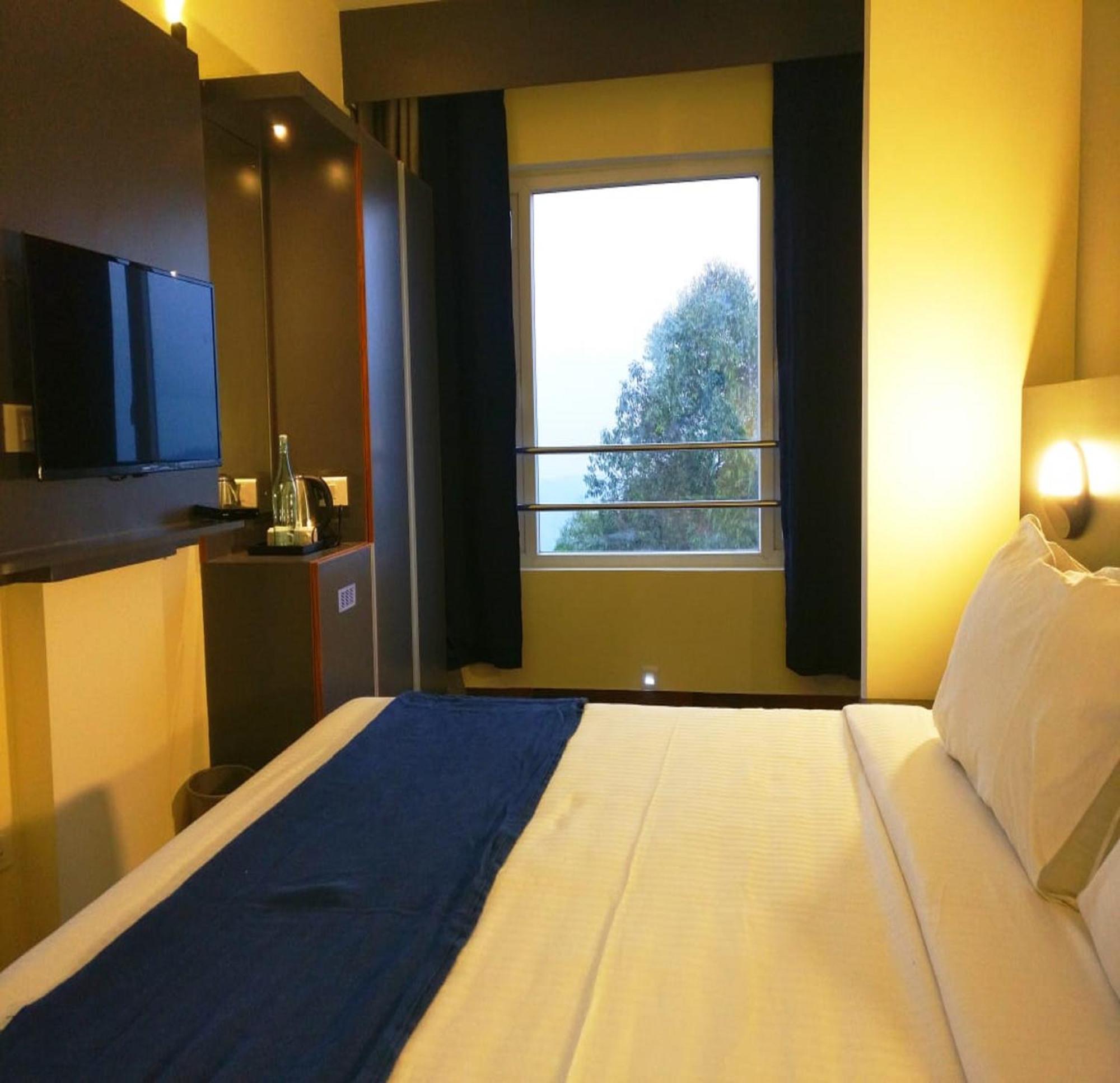 Hotel Mist View 3*