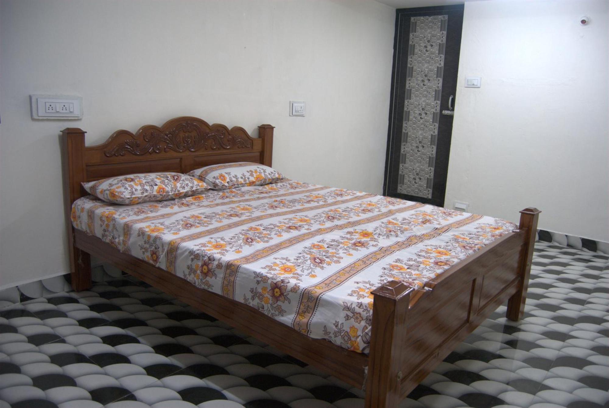 Guhans Castle Homestay