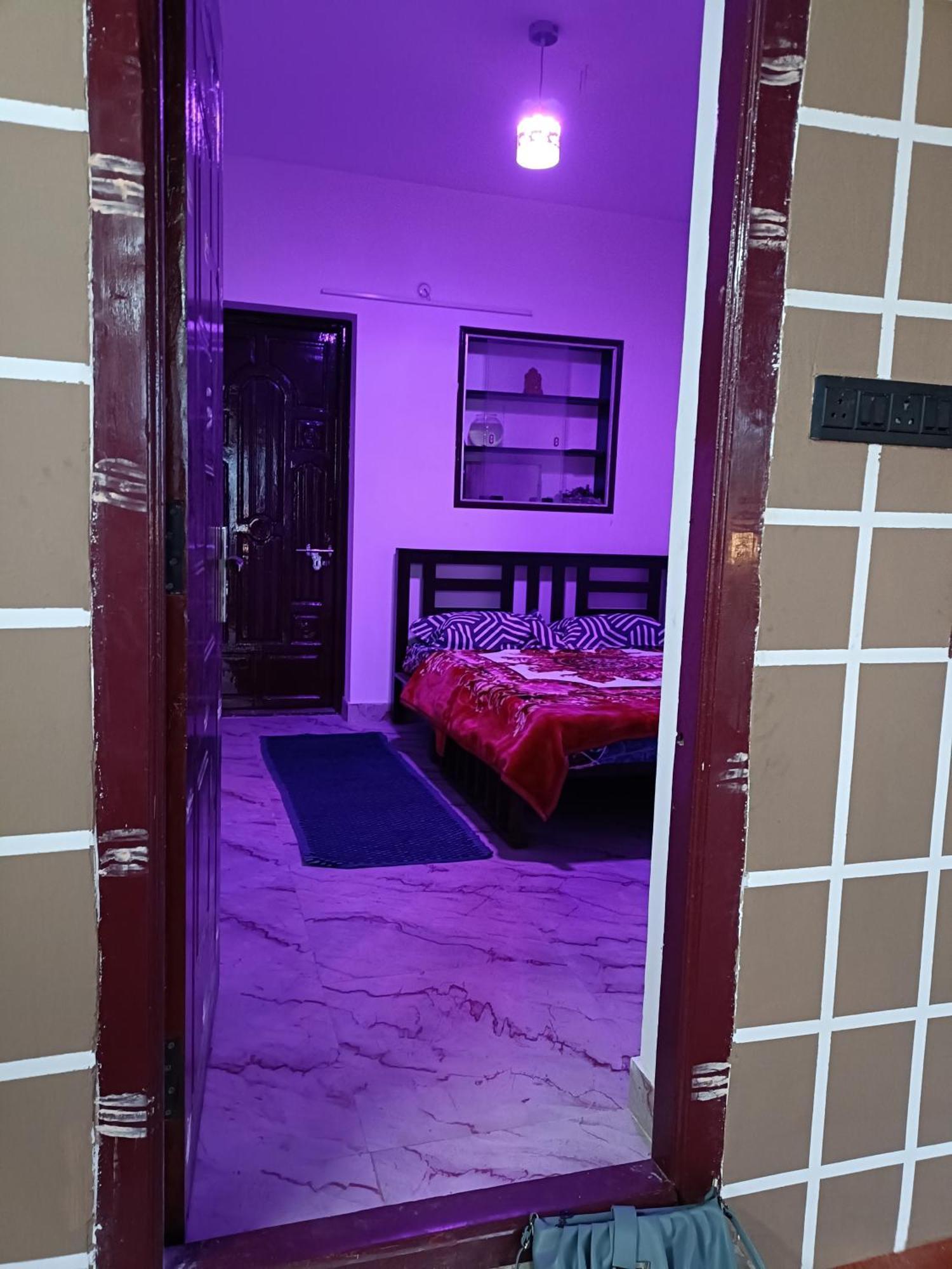 Sri Harshini Homestay Kodaikanal