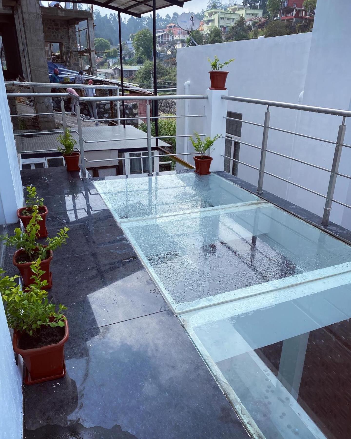 Sri Vari Resort *