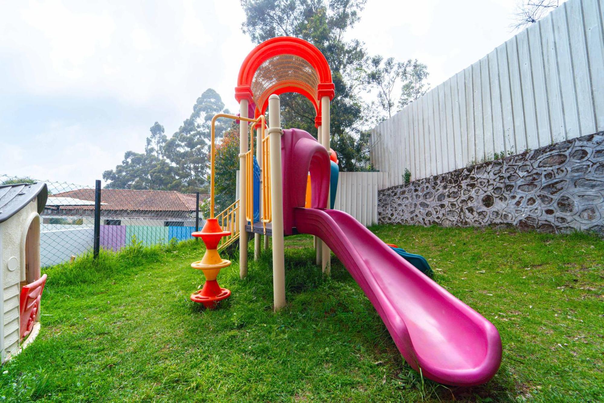 Hotel Treebo Tranquil Heights With Scenic View