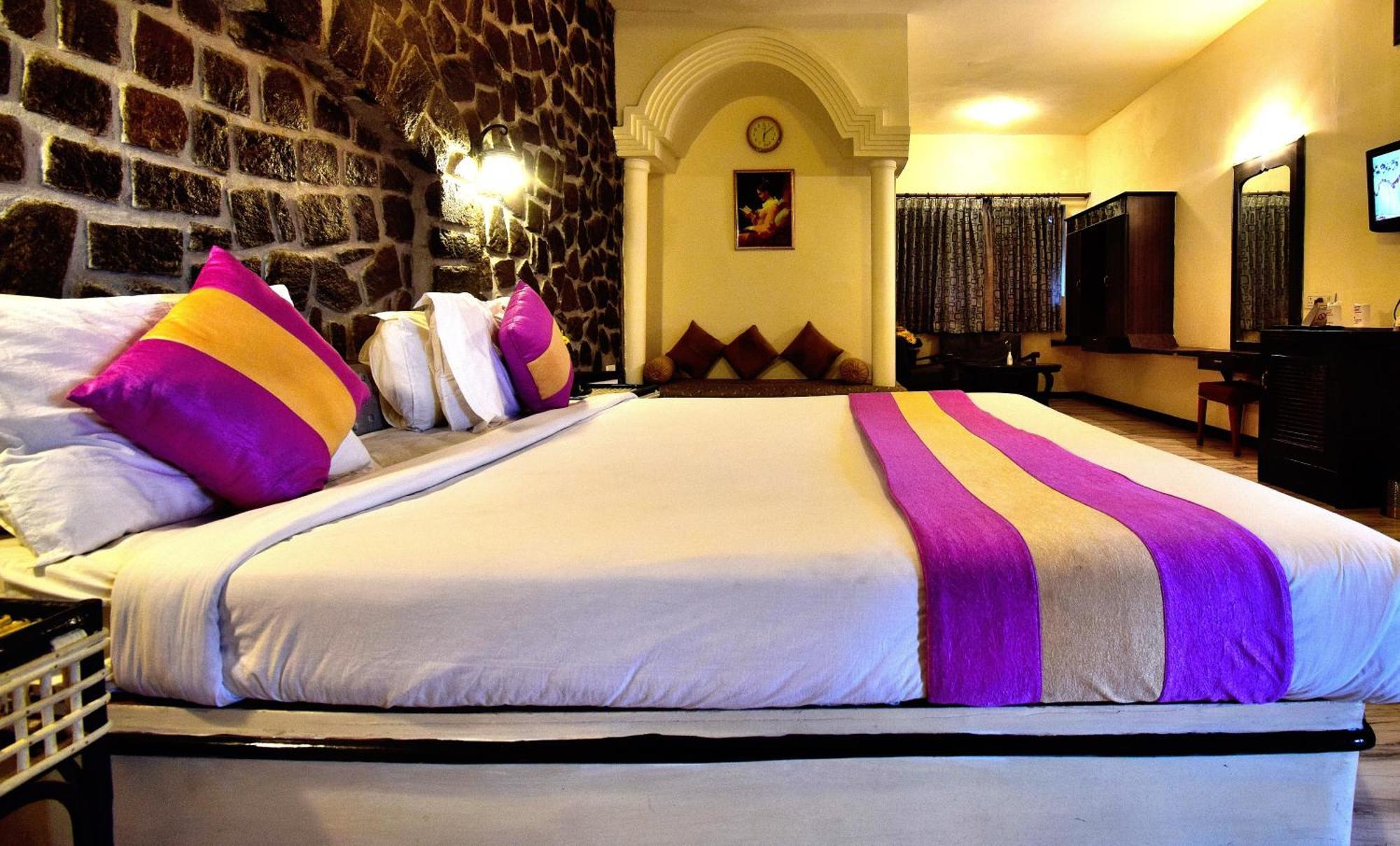 New Carnival Hotel