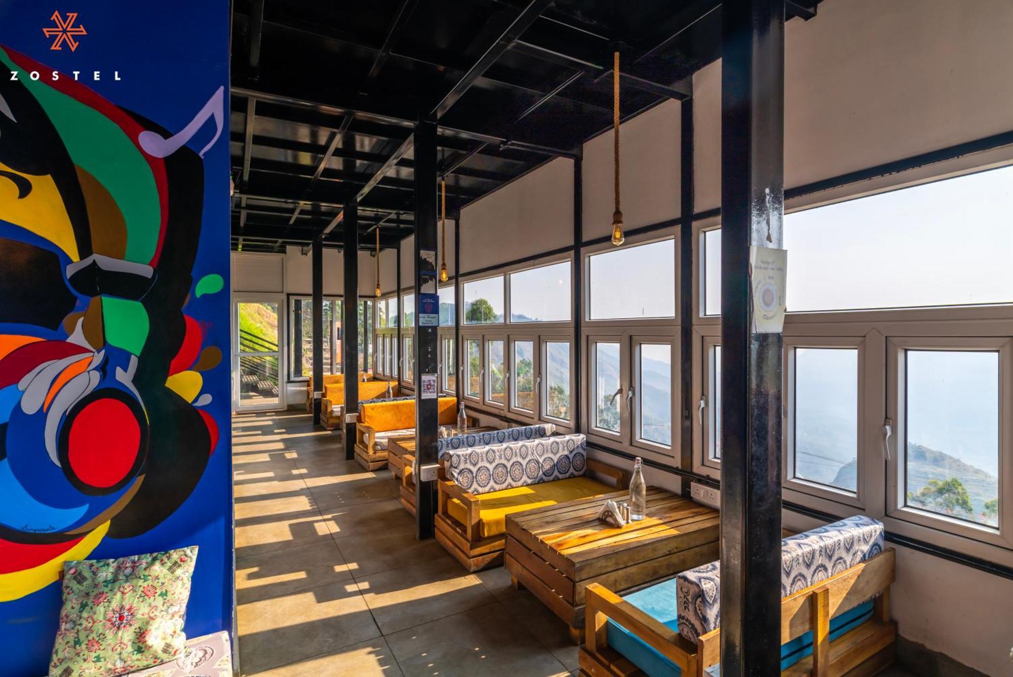 Hostel Zostel Poombarai, *