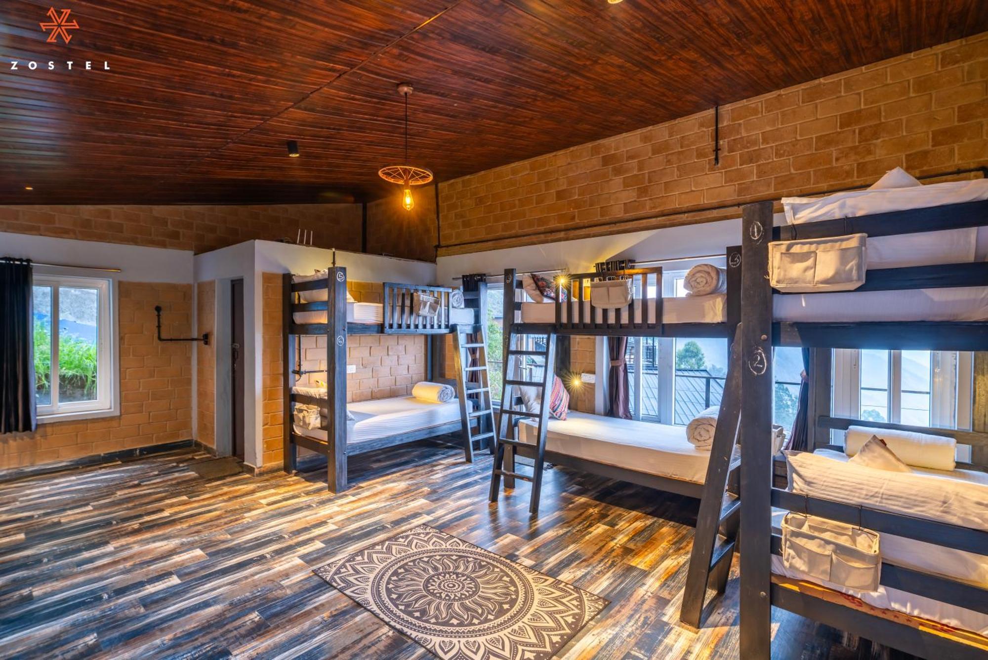 Hostel Zostel Poombarai,