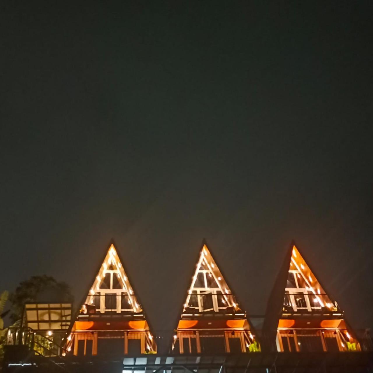Luxury tent Kodai Mountain A Glamp & A Frame Kodaikanal