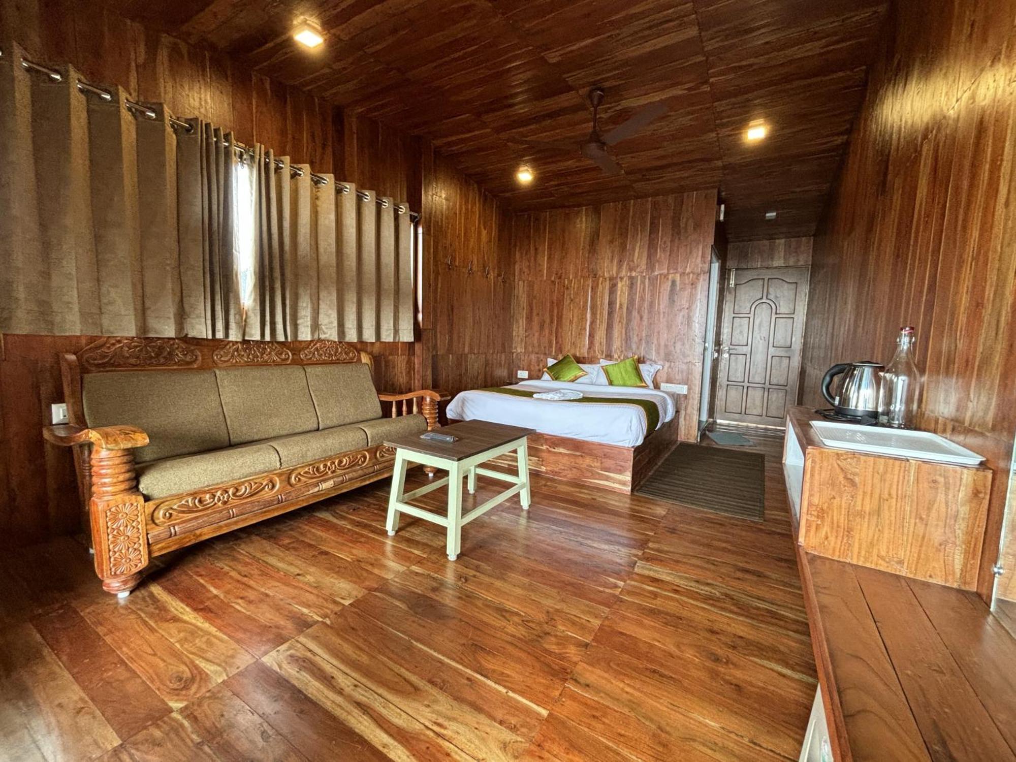 Rmk Nest Hotel