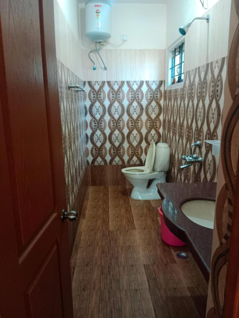 Bed & Breakfast Lemon Holidays Kodaikanal