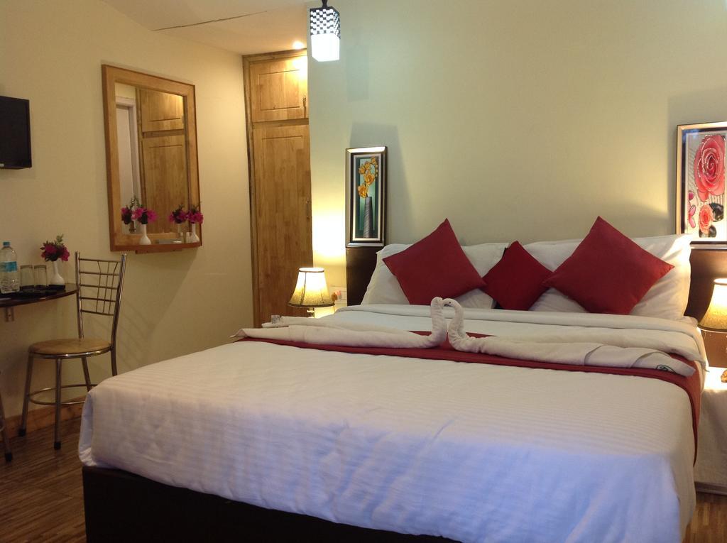 The Peak Resorts 3*