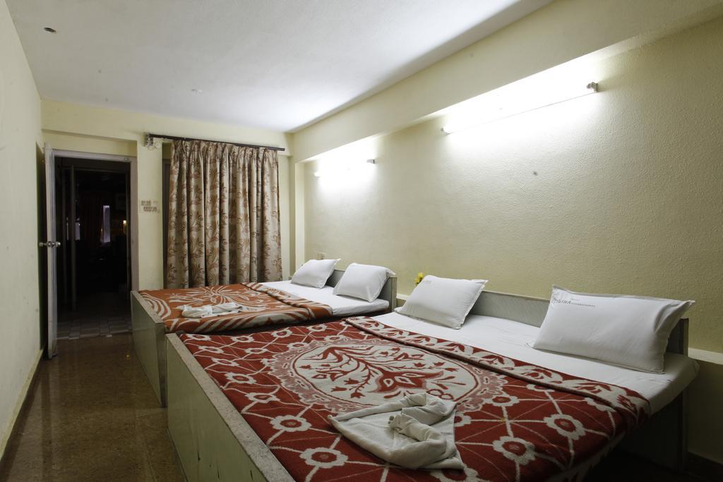 Saliha International Hotel Kodaikanal