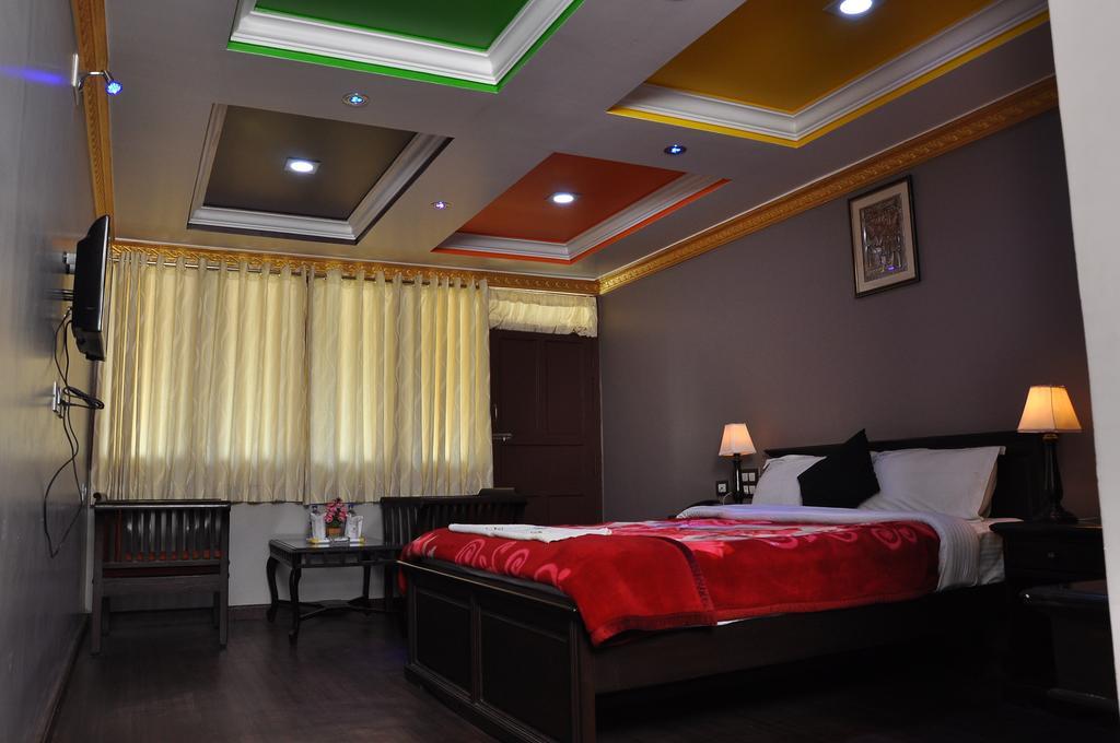 Hotel Grand Paradise Kodaikanal