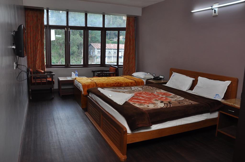 Grand Paradise Hotel Kodaikanal