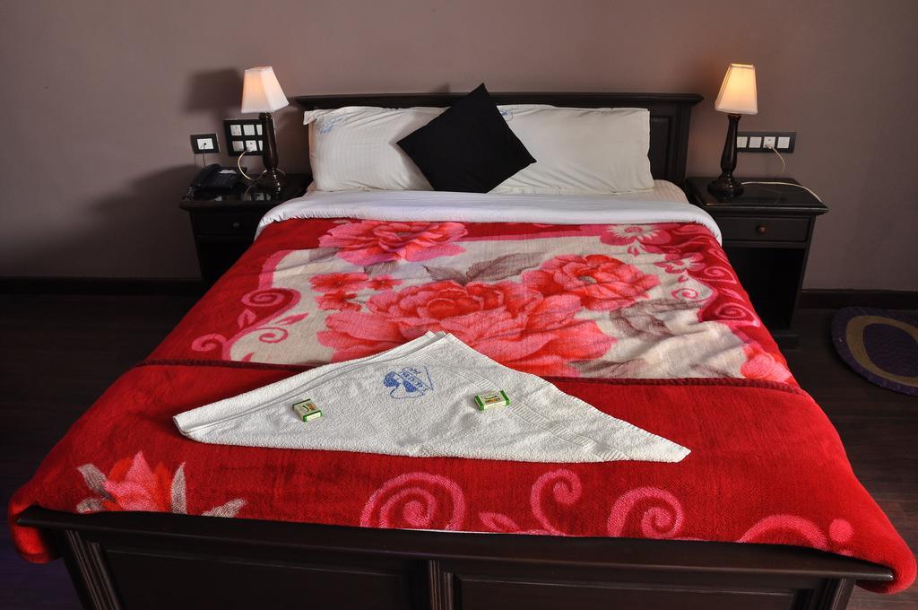 Grand Paradise Hotel 3*