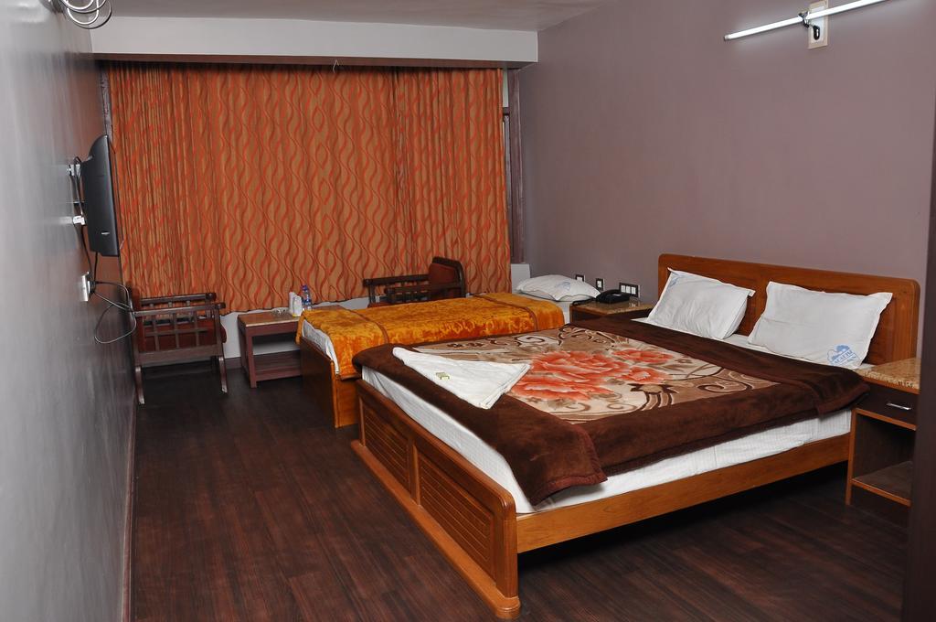 Hotel Grand Paradise Kodaikanal