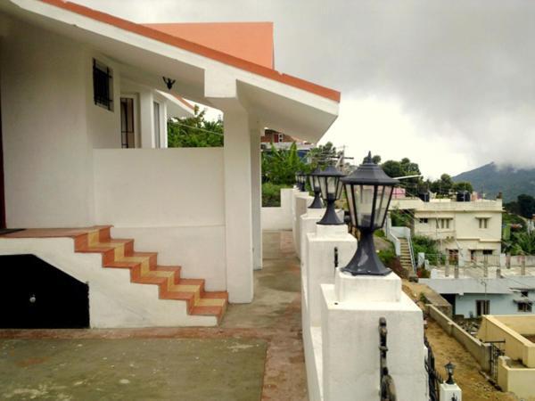 B's Hive Homestay Kodaikanal