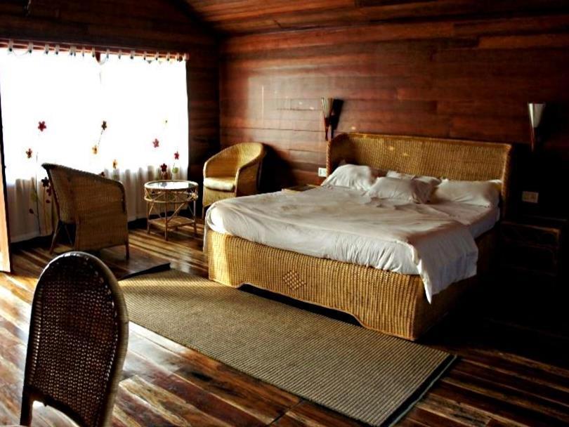 Surya Holidays Bed & Breakfast 4*