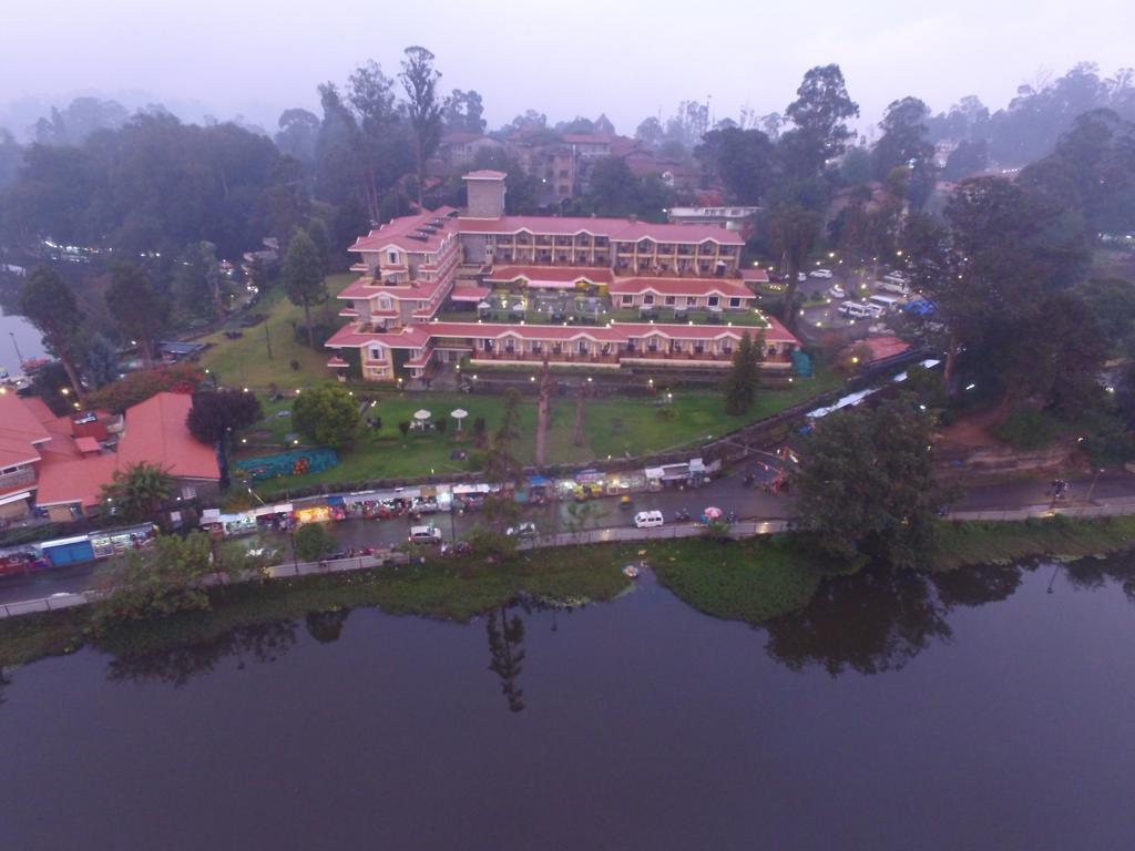 Resort The Carlton 5*