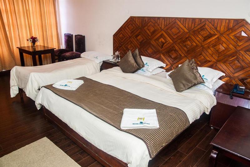 Gurupriya Hotel 2*