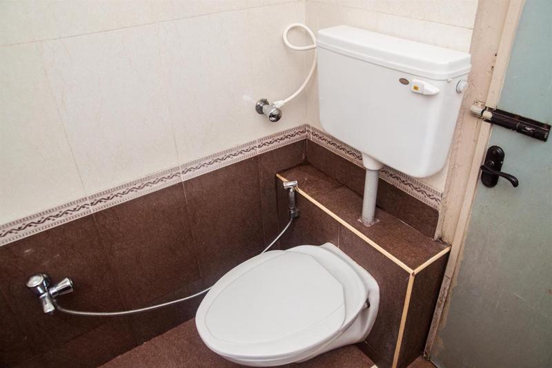 Hotel Gurupriya
