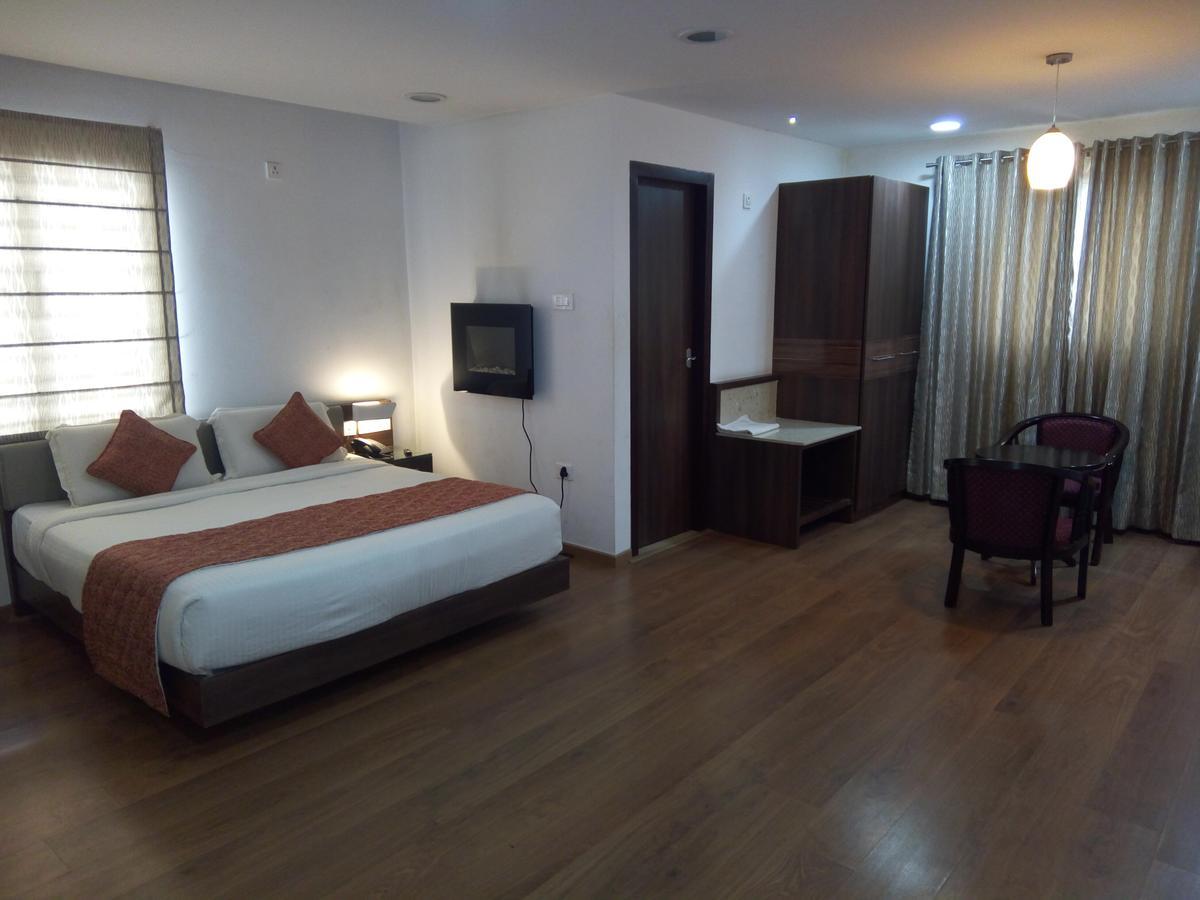 Resort R T Hill View 3*