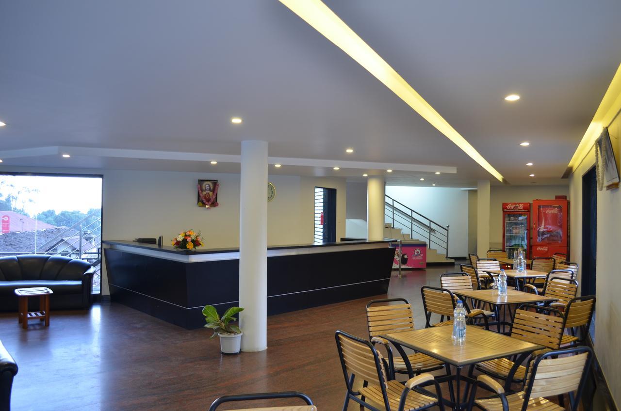 Hotel Cokkers Tower 3*