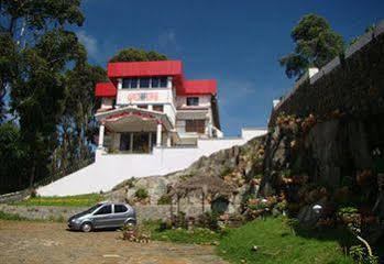 Resort R T Hill View 3*