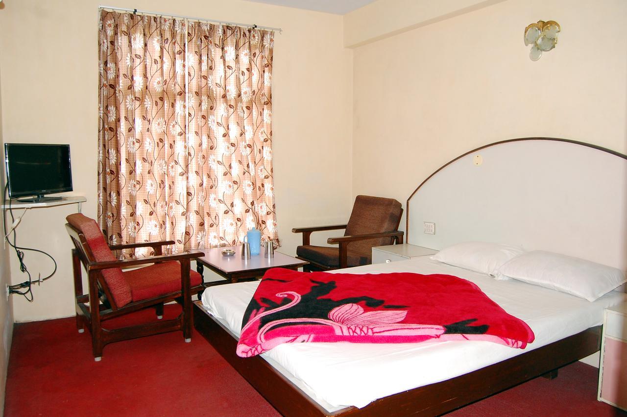 Brookside * Kodaikanal