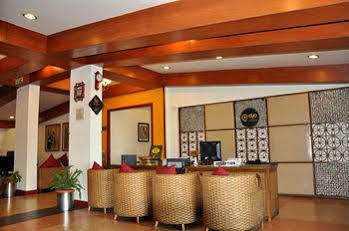 Benzz Park Family Hotel