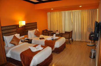 Hotel Benzz Park Family Kodaikanal