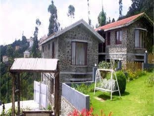 Highland Parade Hotel 2*