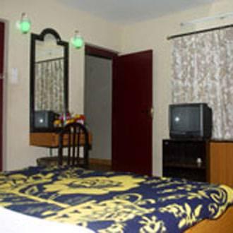 Highland Parade Hotel