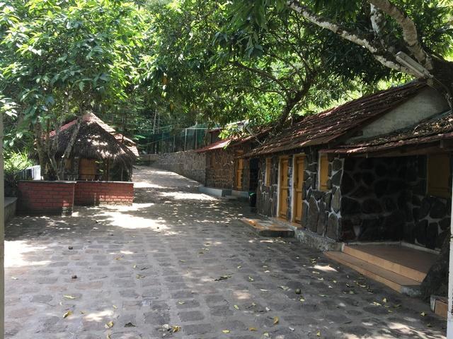 Zacs Valley Resort, 3*