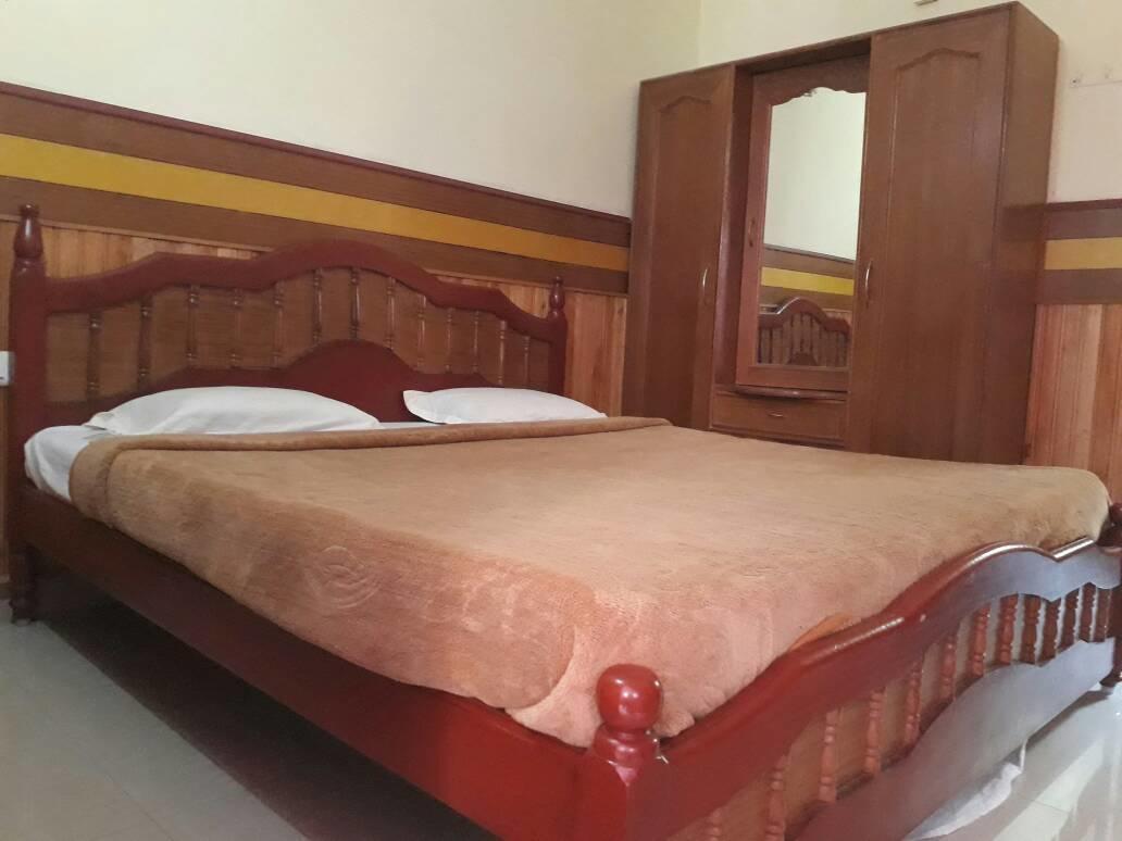 Yogi Residency Hotel