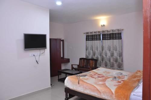 Yogi Residency Hotel Kodaikanal