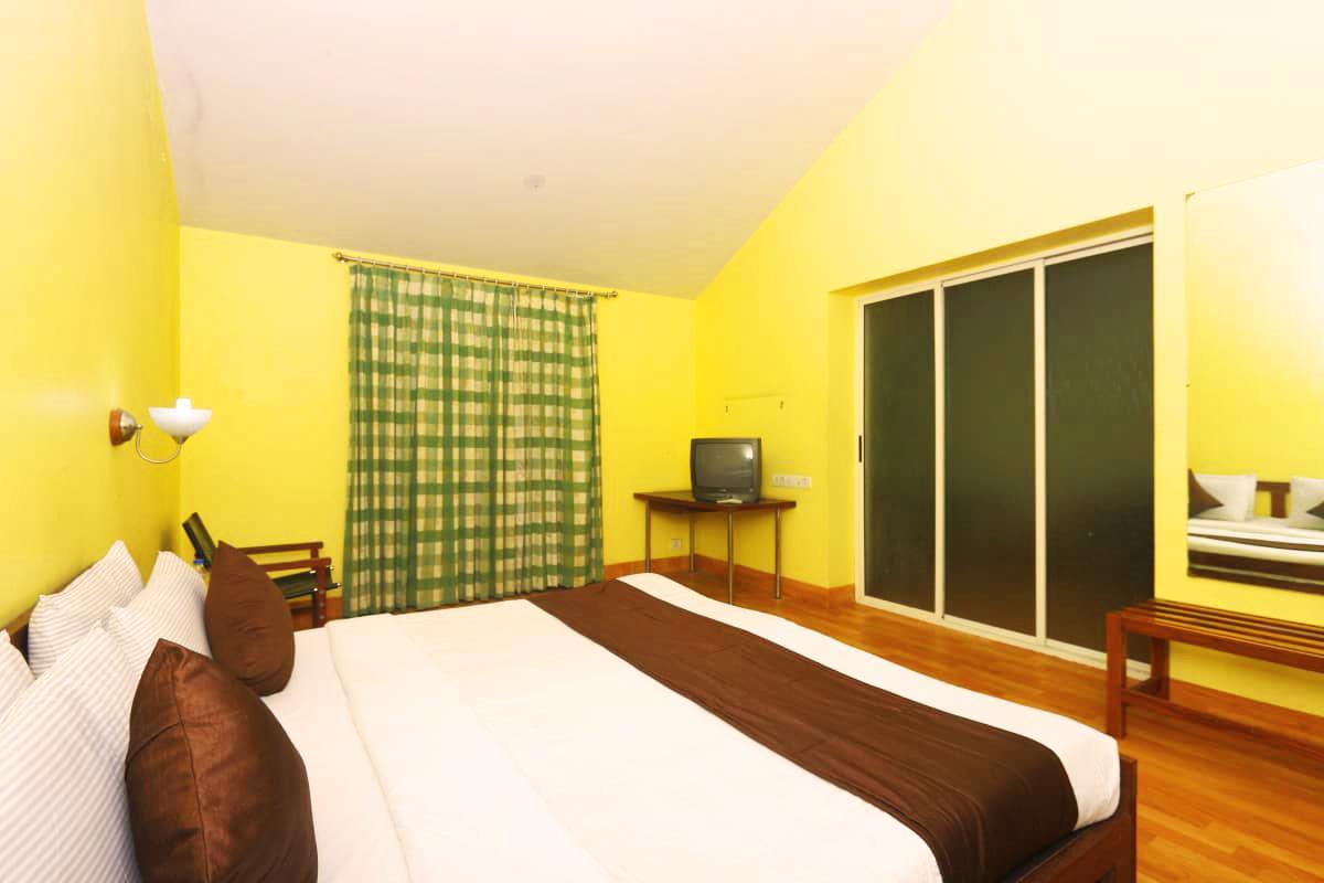 Hotel Ulo Woodys 4*