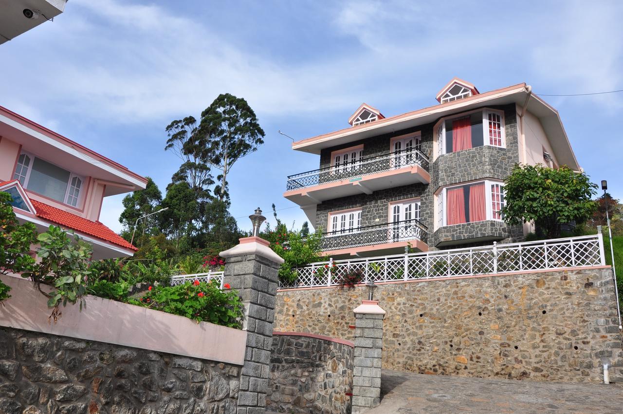 Temple Tower Inn 2*