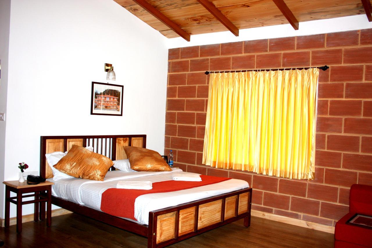 Hotel Altius Nest Hotel 3*