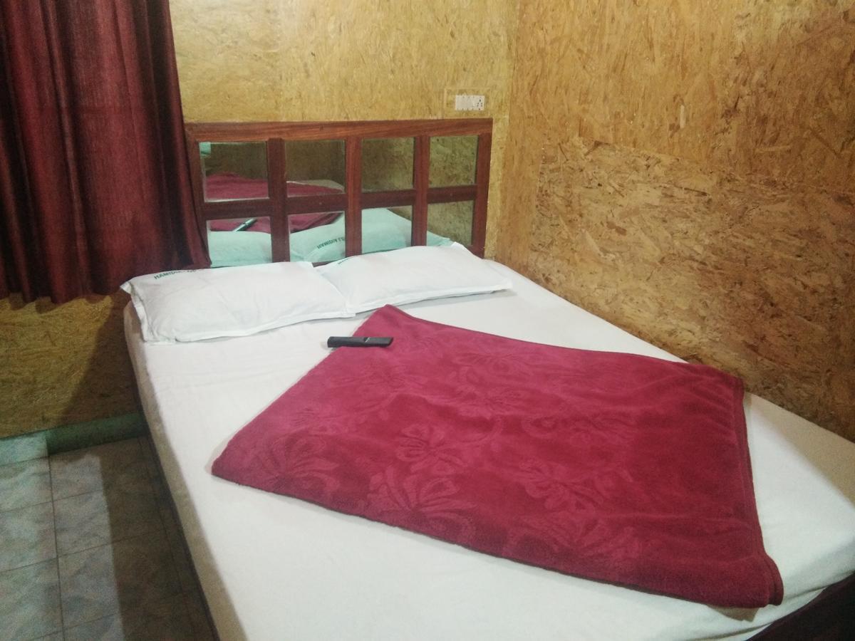 Hamidia * Kodaikanal