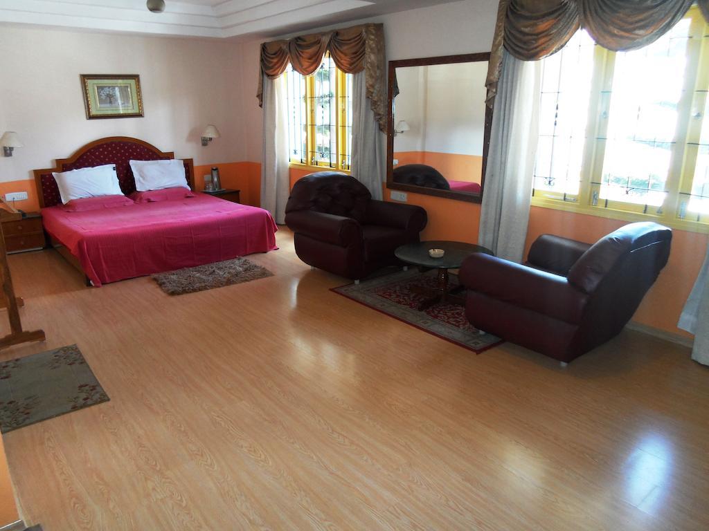 Inn Grand Palace 3*