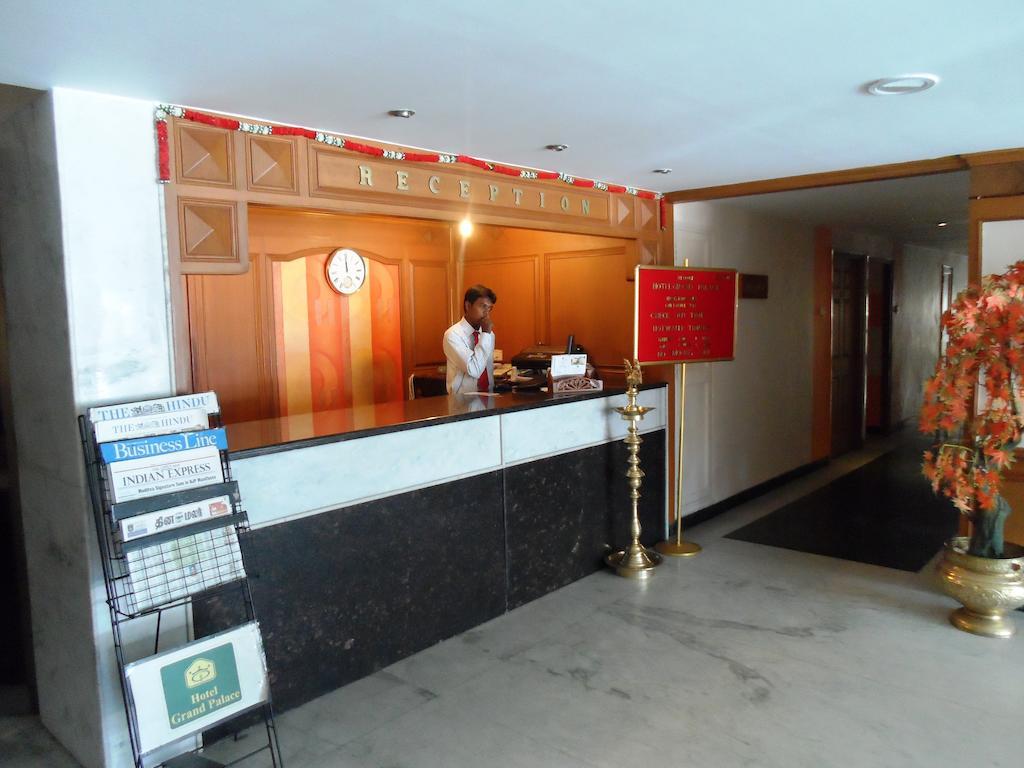 Grand Palace Inn 3*