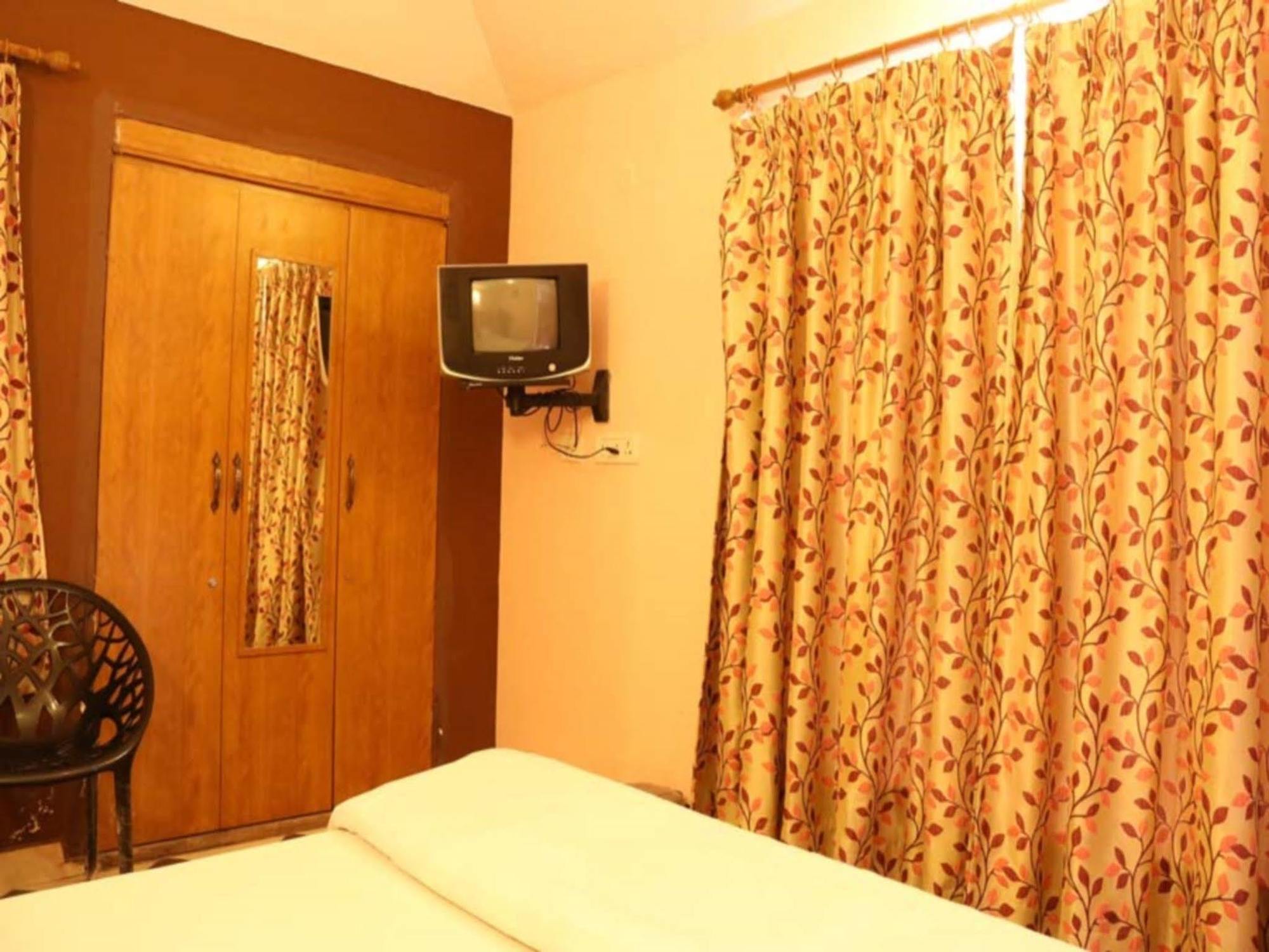 Homestay B's Hive