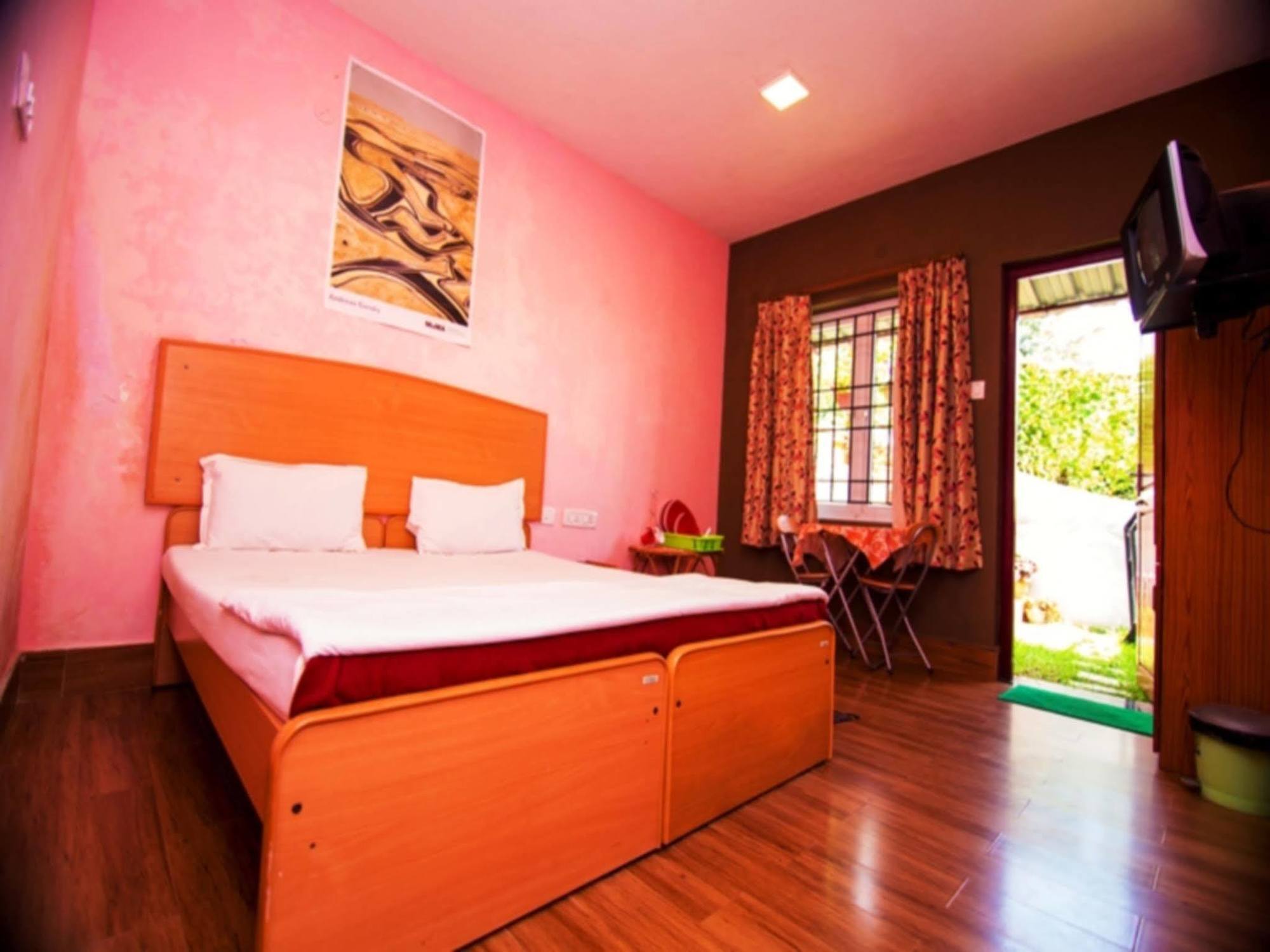 B's Hive Kodaikanal