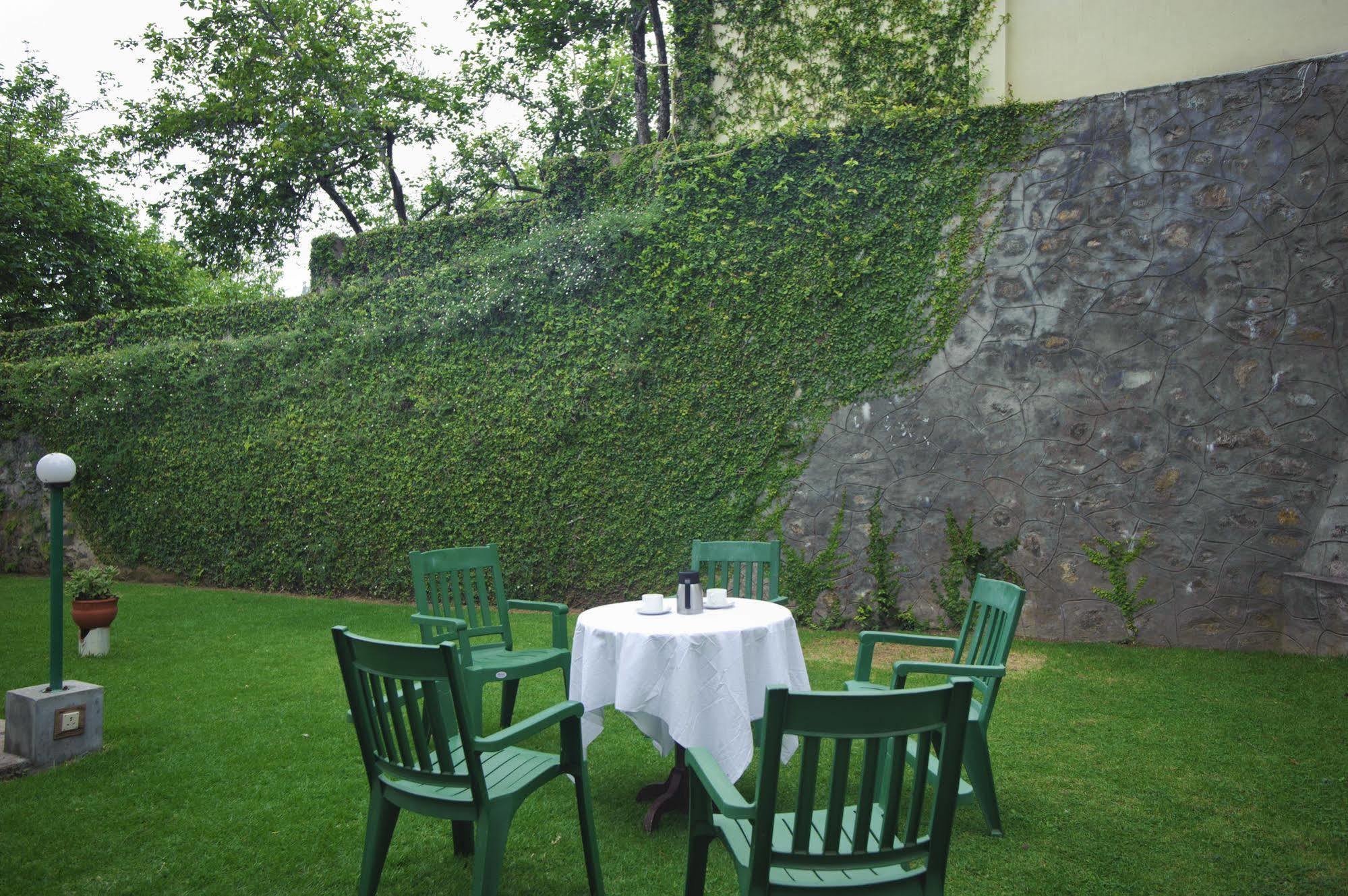 Hotel Jai 2*