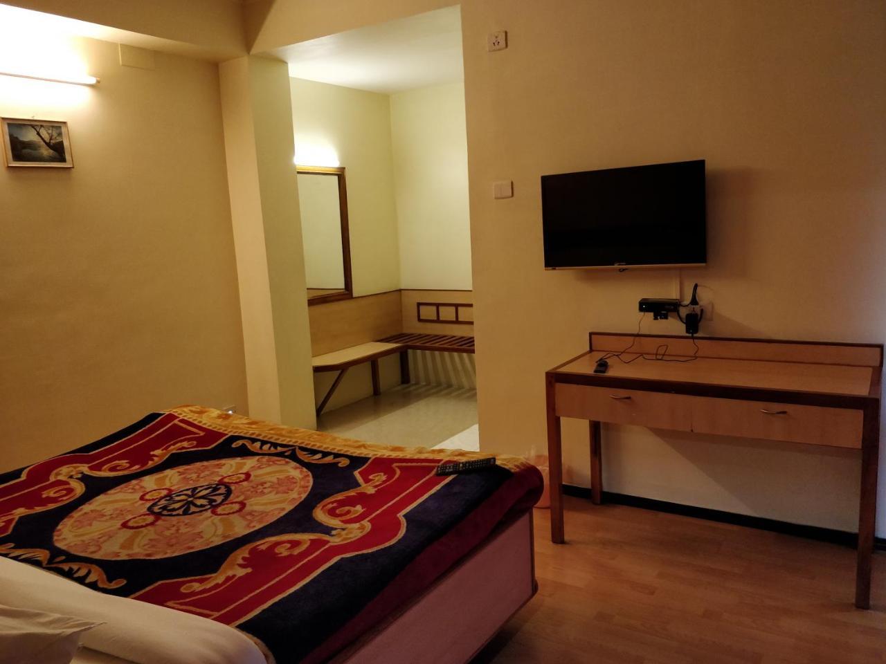 Anjay Hotel *